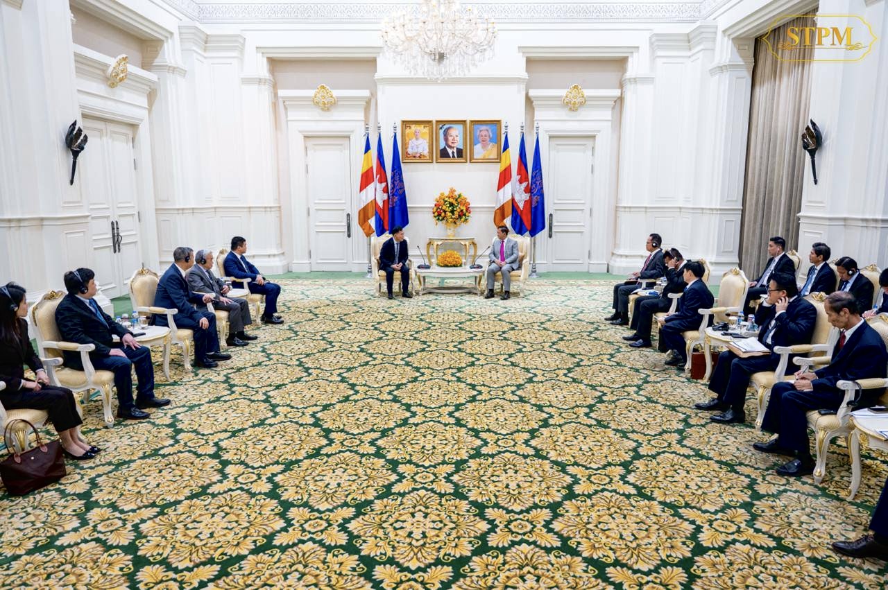 Cambodian Prime Minister Hun Manet Meets with Chairman Zhang Lianghong of Kimou Environmental Group to Explore Green Industry Cooperation